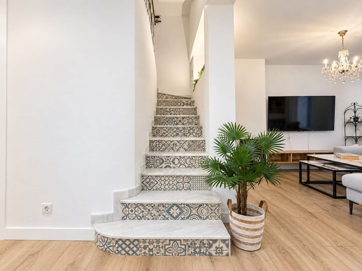 4 Bedroom Townhouse in Marbella - Photo 11