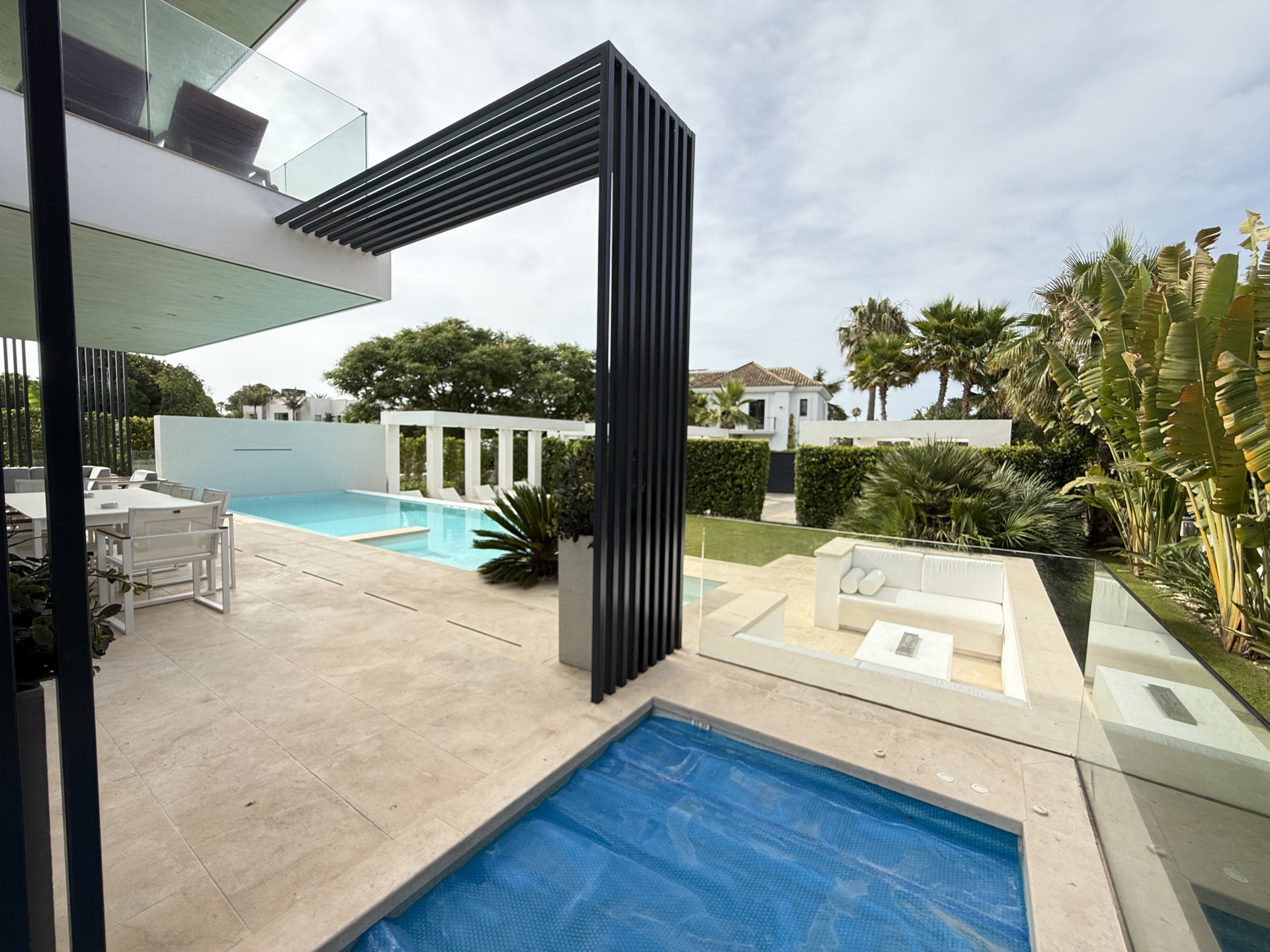 7 Bedroom Villa in San Pedro de Alcántara - Photo 8