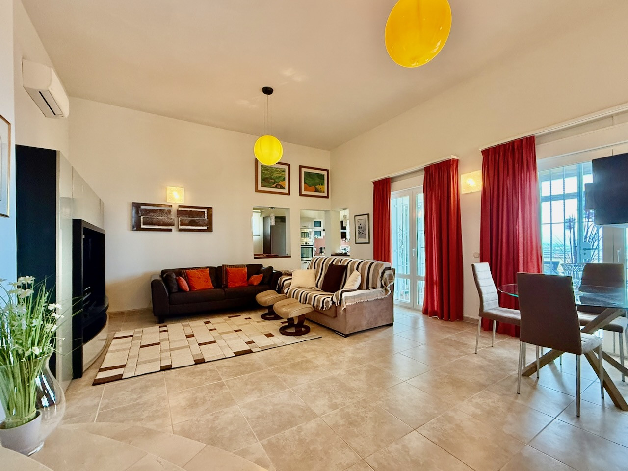 5 Bedroom Villa in La Duquesa - Photo 11