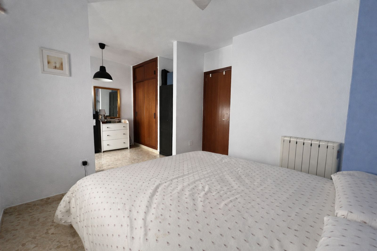 3 Bedroom Townhouse in Benalmádena - Photo 20