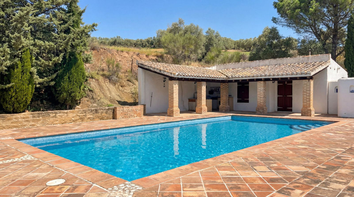 9 Bedroom Country house in Villanueva del Rosario - Photo 26