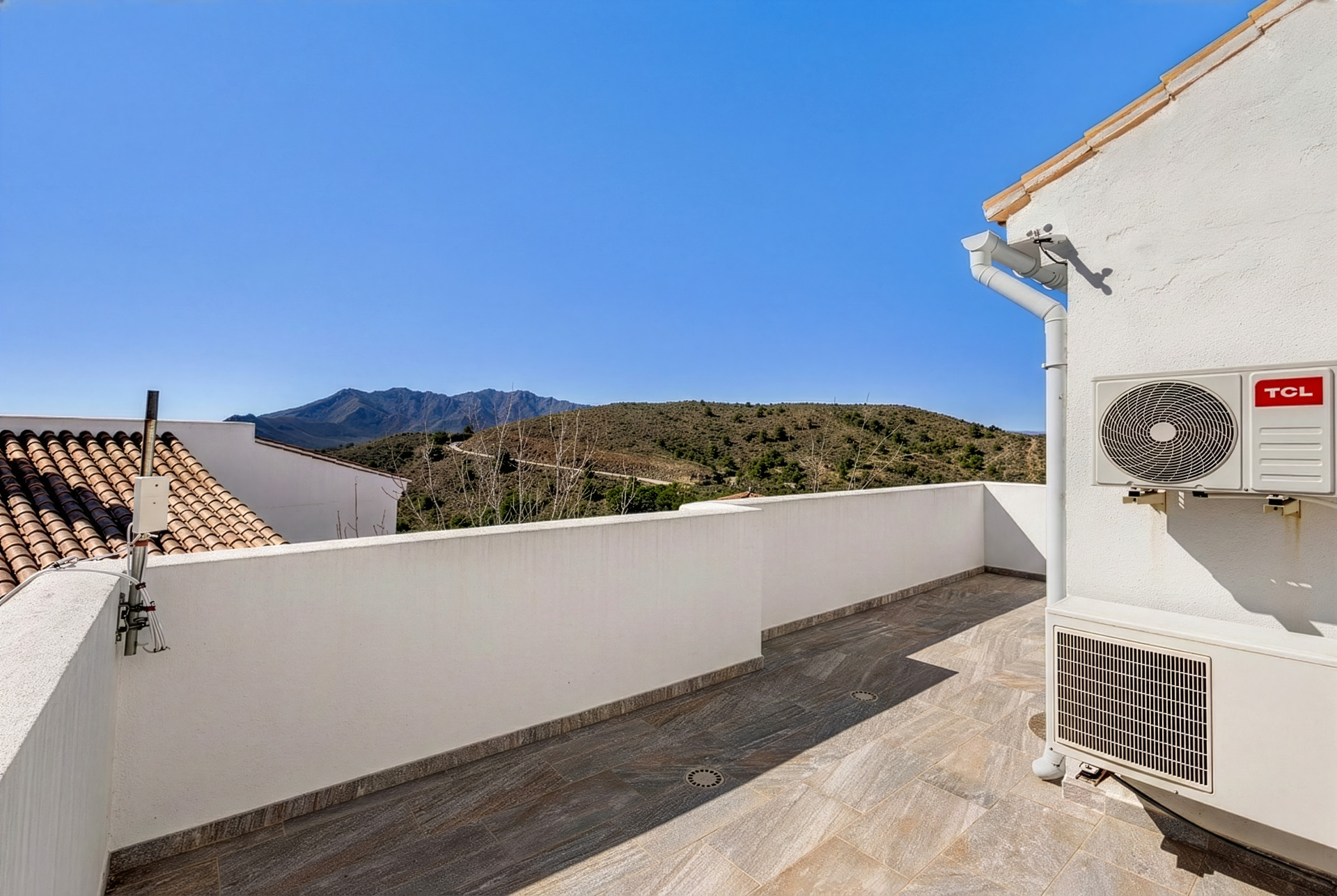 2 Bedroom Townhouse in Alhaurín el Grande - Photo 29