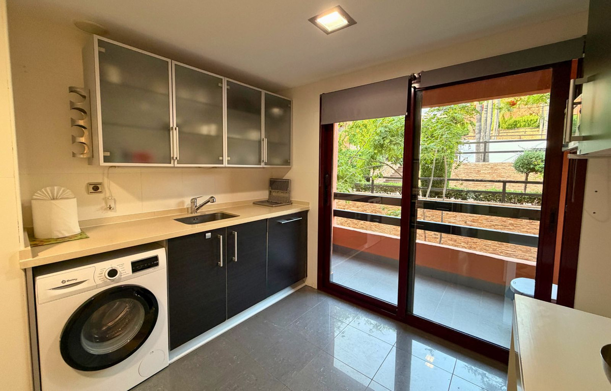 3 Bedroom Apartment in Casares - Photo 15