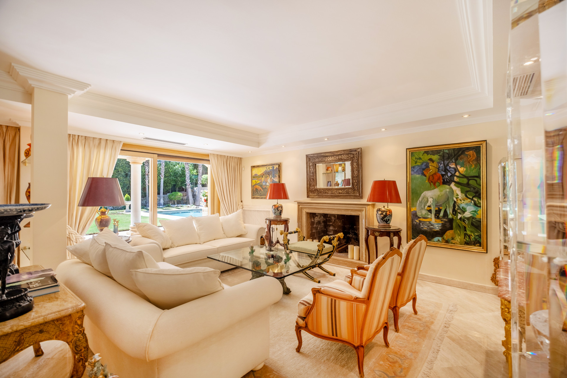4 Bedroom Villa in Marbella - Photo 3