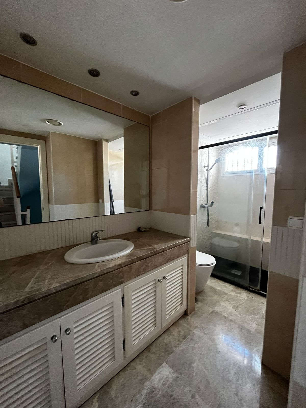 4 Bedroom Townhouse in Marbella - Photo 3