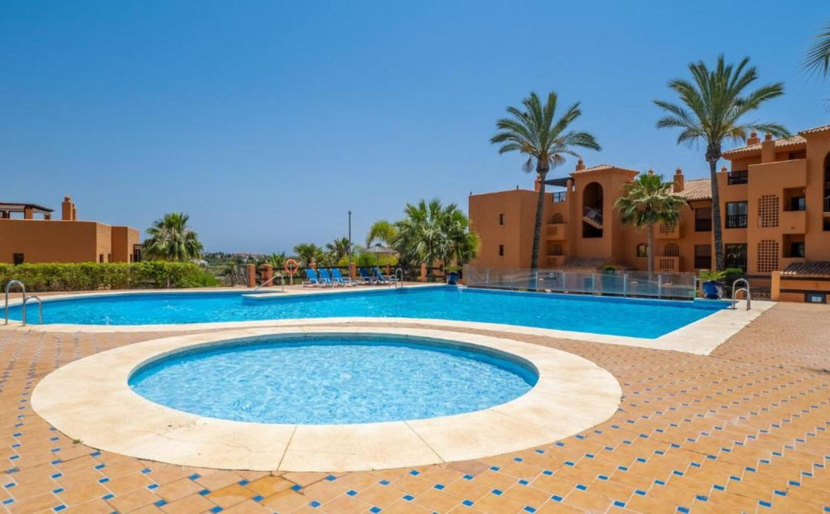 2 Bedroom Apartment in Estepona - Foto 20