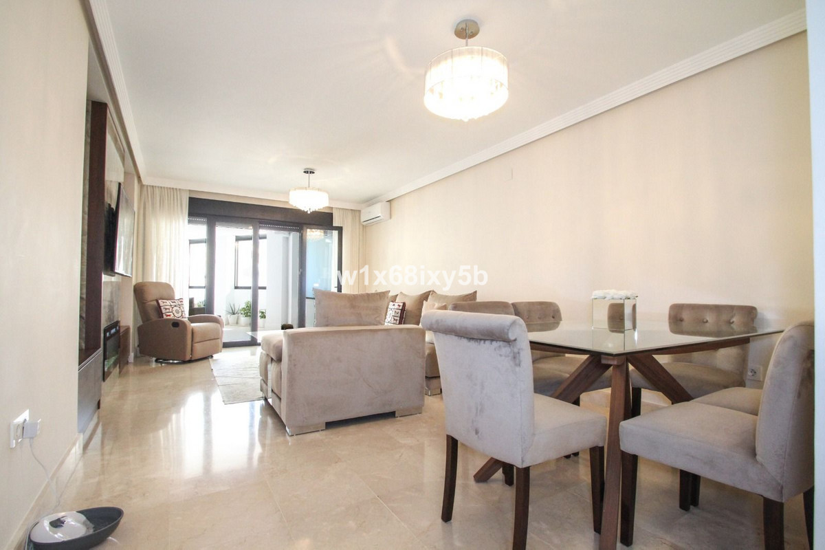 2 Bedroom Apartment in San Pedro de Alcántara - Фото 5