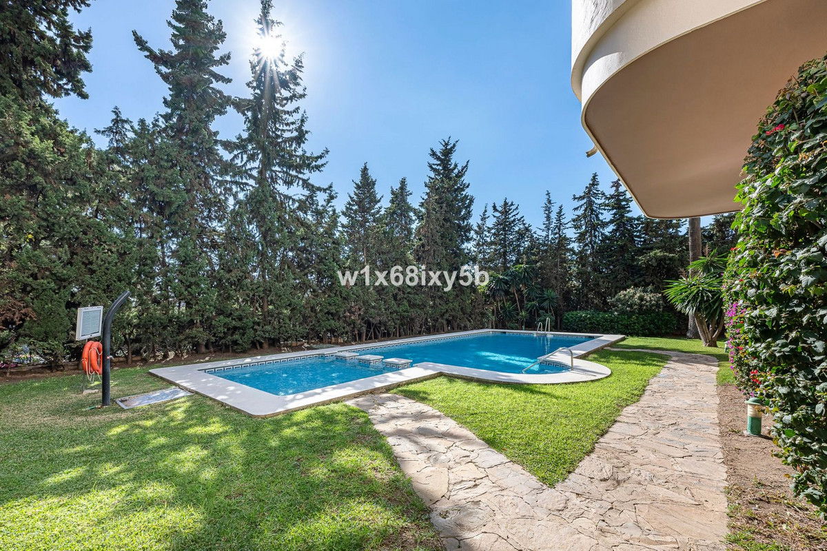 2 Bedroom Apartment in Marbella - Foto 17
