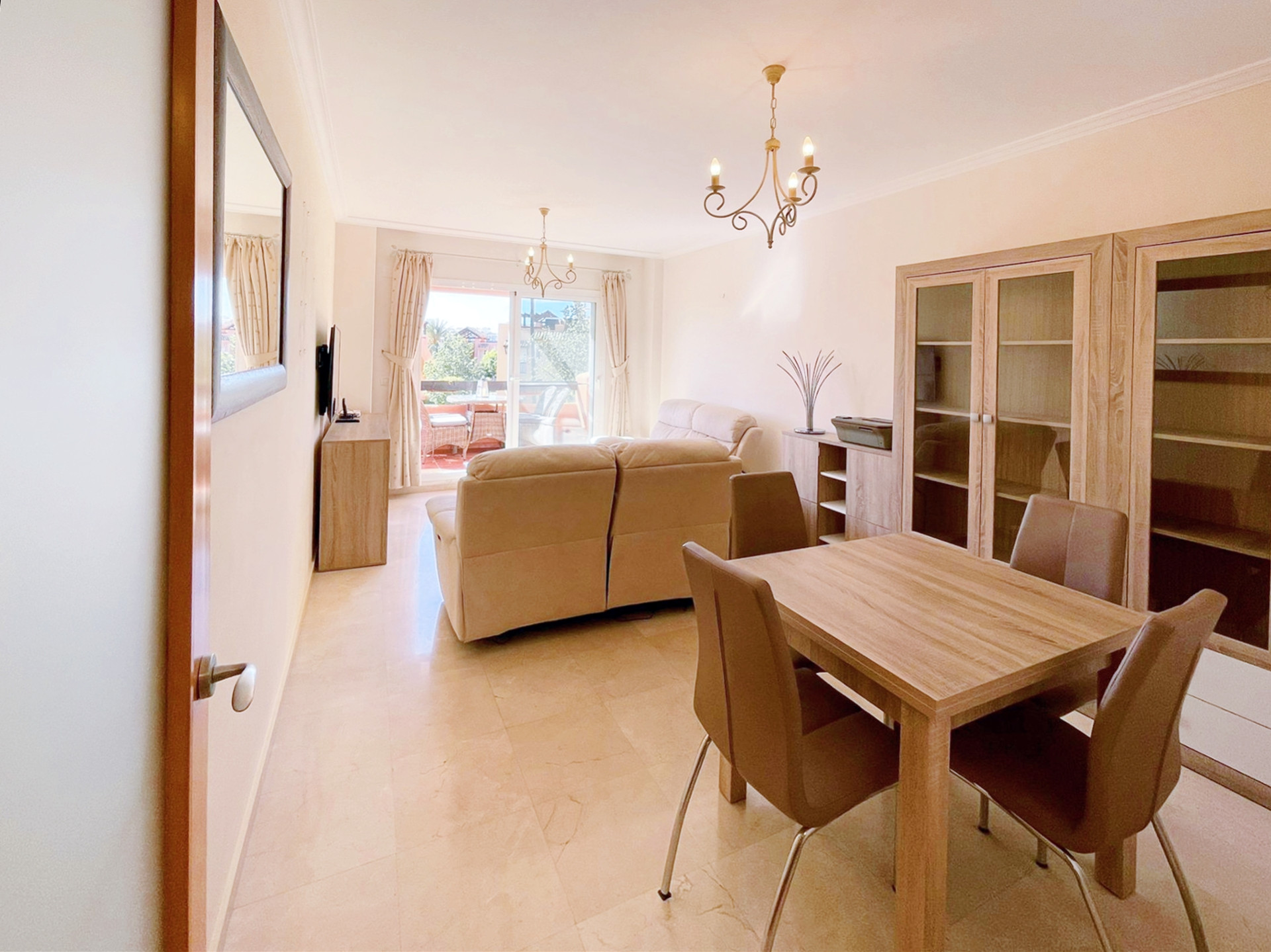2 Bedroom Penthouse in Casares - Photo 2