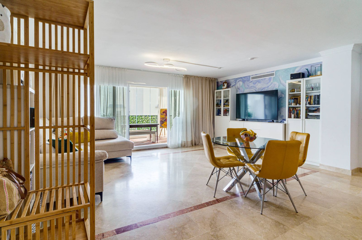 3 Bedroom Apartment in Benahavís - Foto 13