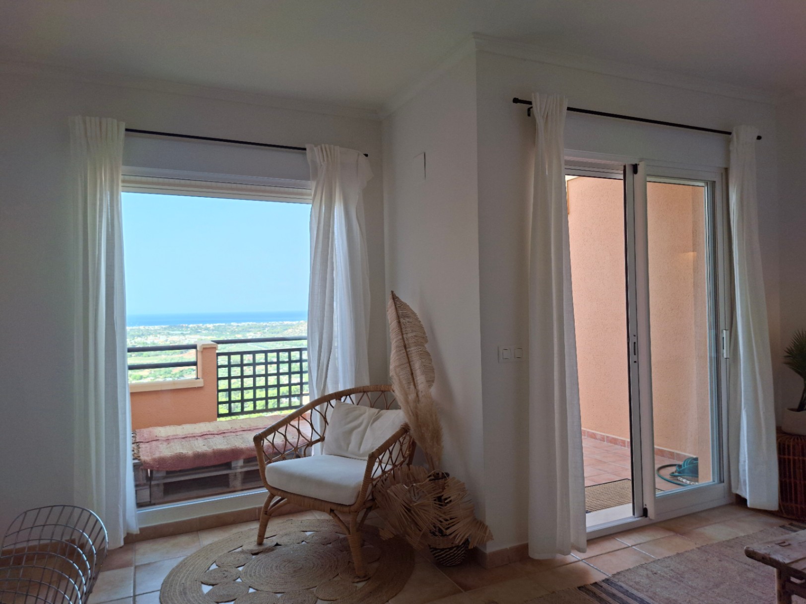 Apartamento com 2 quartos com piscina em Alicante, Espanha – Foto 19