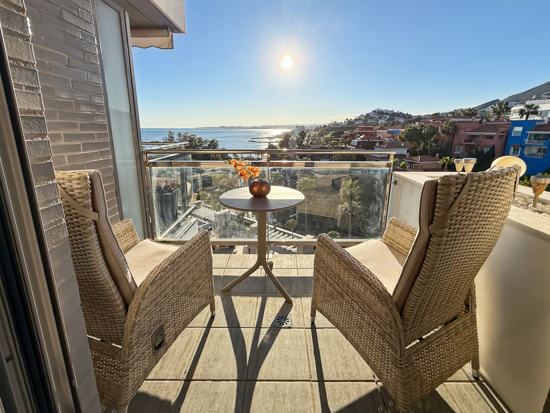 2 Bedroom Apartment in Benalmádena - Foto 8