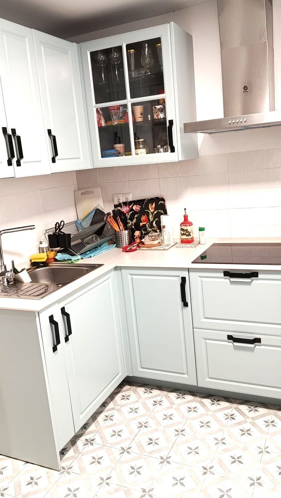 4 Bedroom Apartment in Málaga - Photo 4