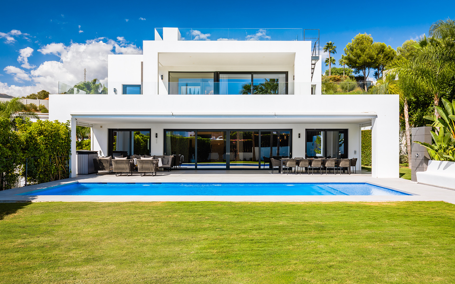 7 Bedroom Villa in Marbella