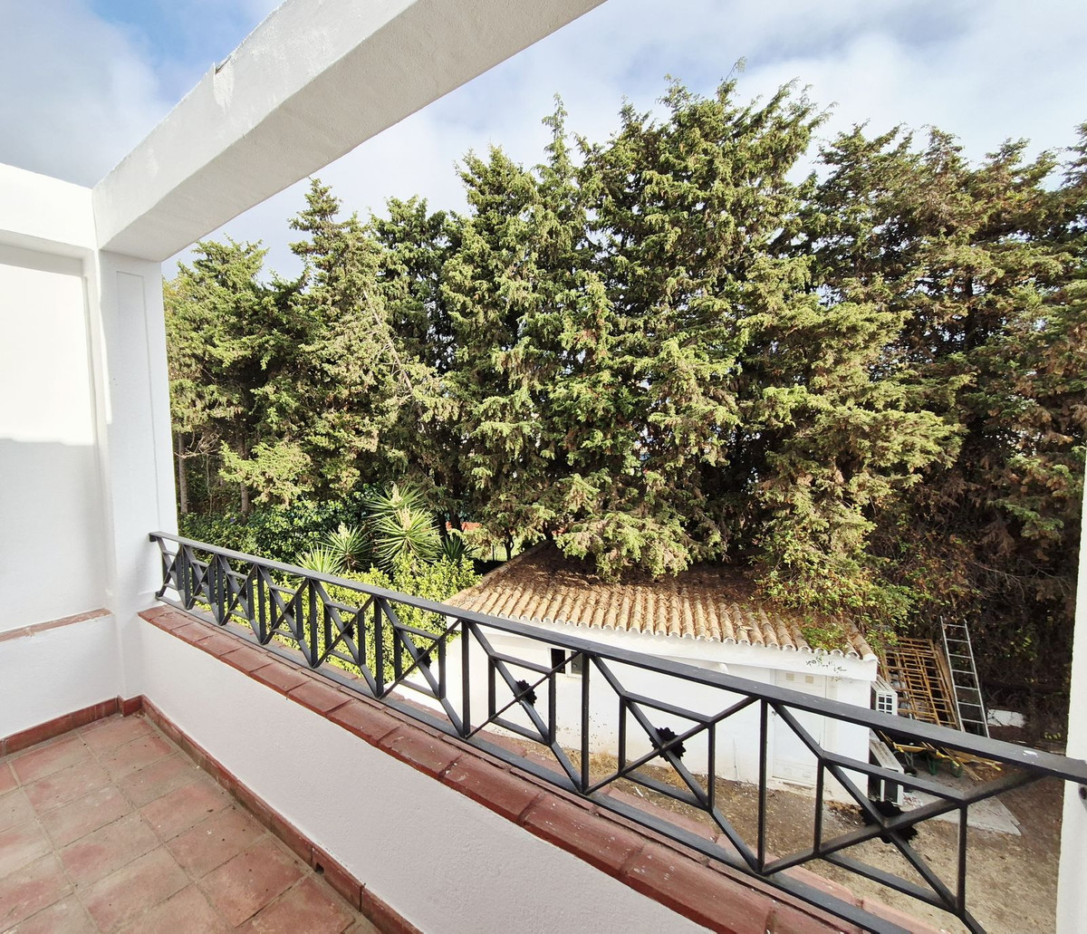 4 Bedroom Villa in San Pedro de Alcántara - Photo 18