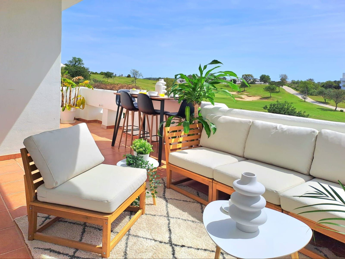 2 Bedroom Apartment in Estepona