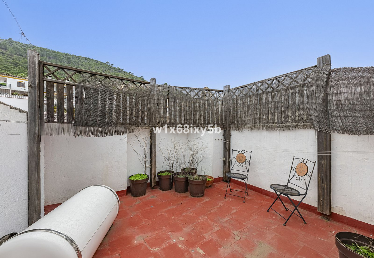1 Bedroom Townhouse in Benahavís - Photo 31