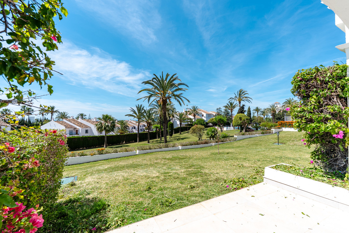 3 Bedroom Apartment in Marbella - Фото 41
