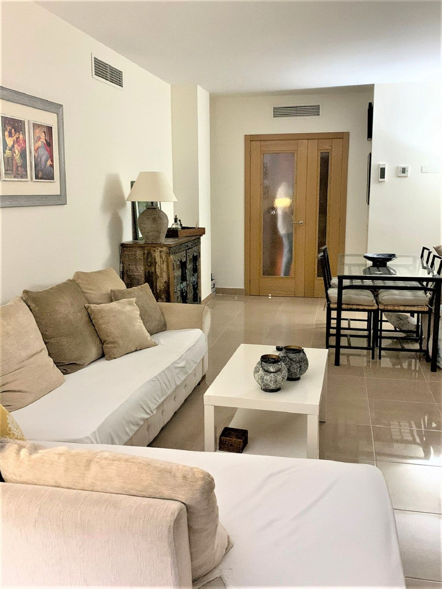 2 Bedroom Apartment in Estepona - Photo 6