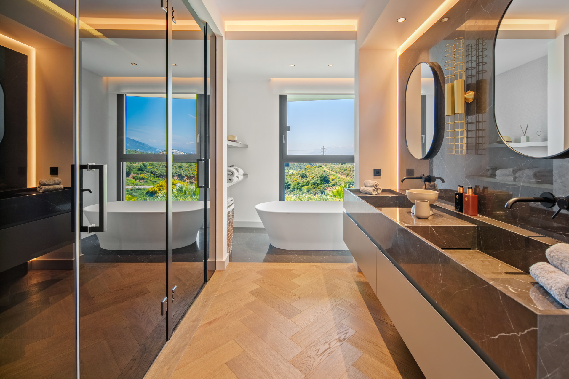 4 Bedroom Villa in Marbella - Фото 19
