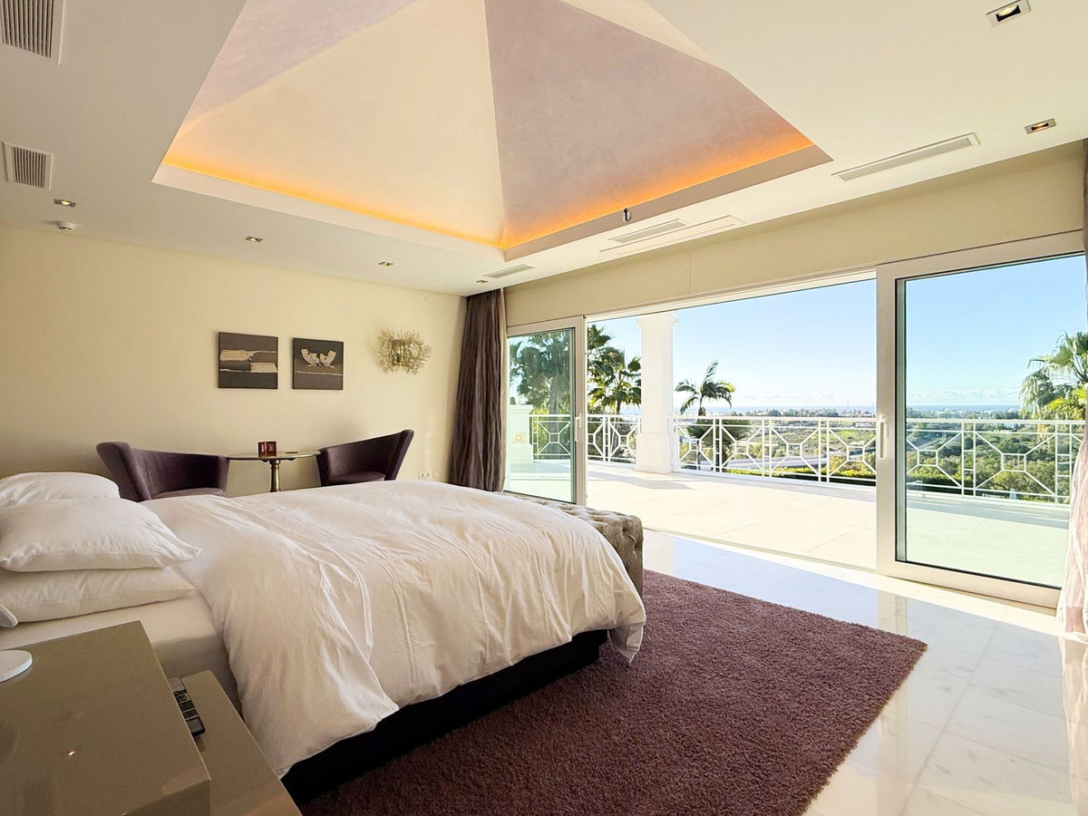 6 Bedroom Villa in Benahavís - Foto 13