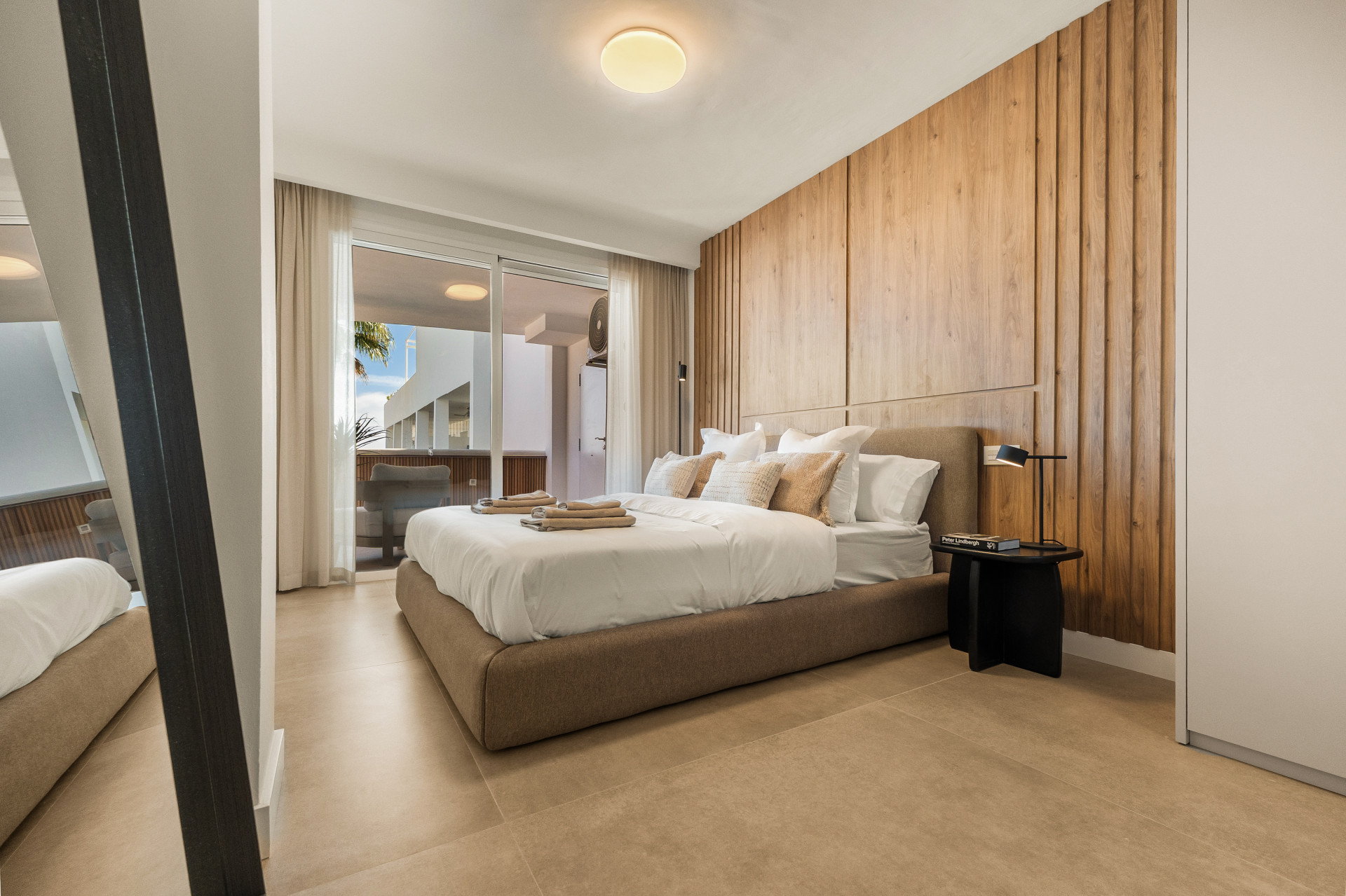 2 Bedroom Apartment in Marbella - Photo 21