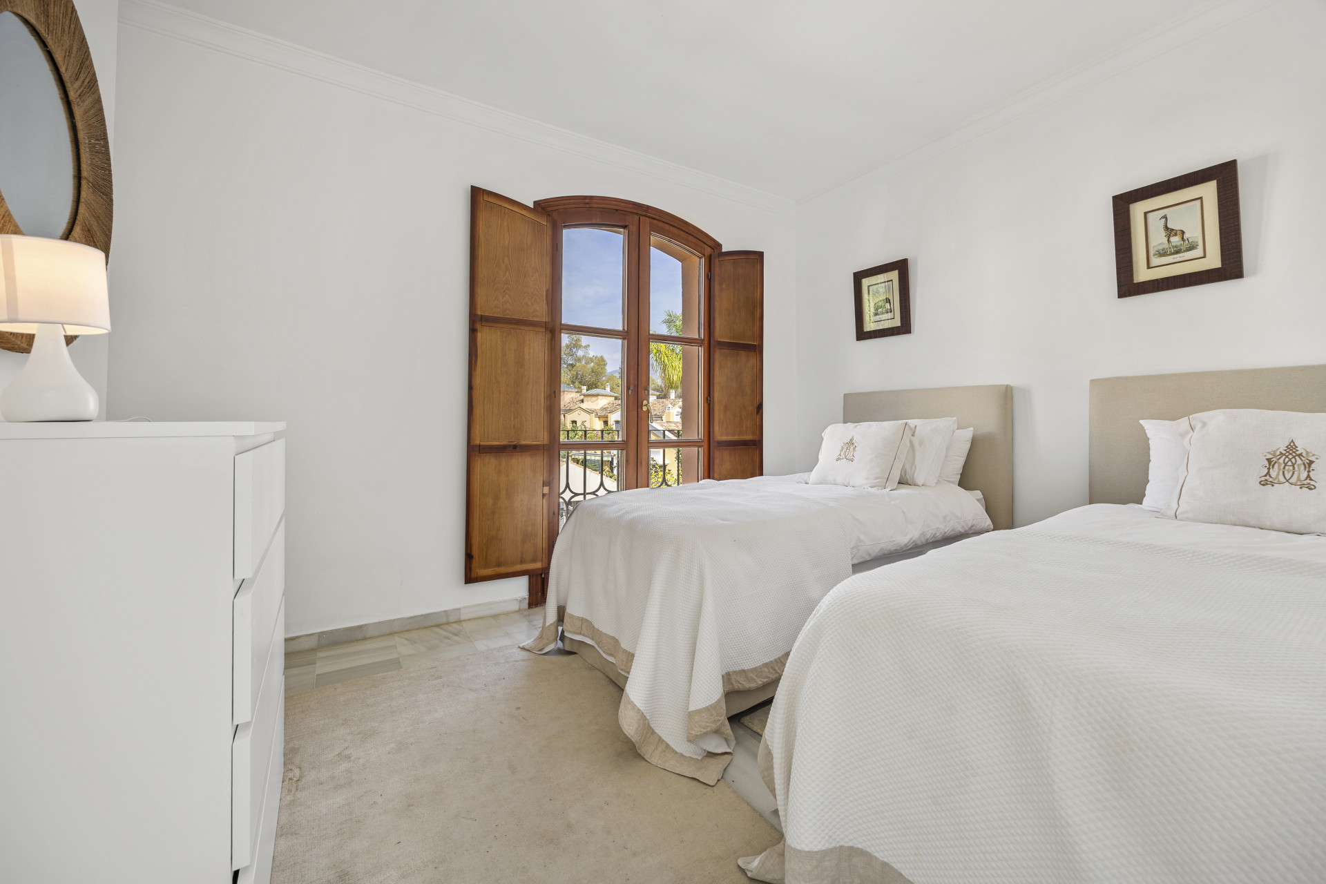 4 Bedroom Townhouse in San Pedro de Alcántara - Photo 20