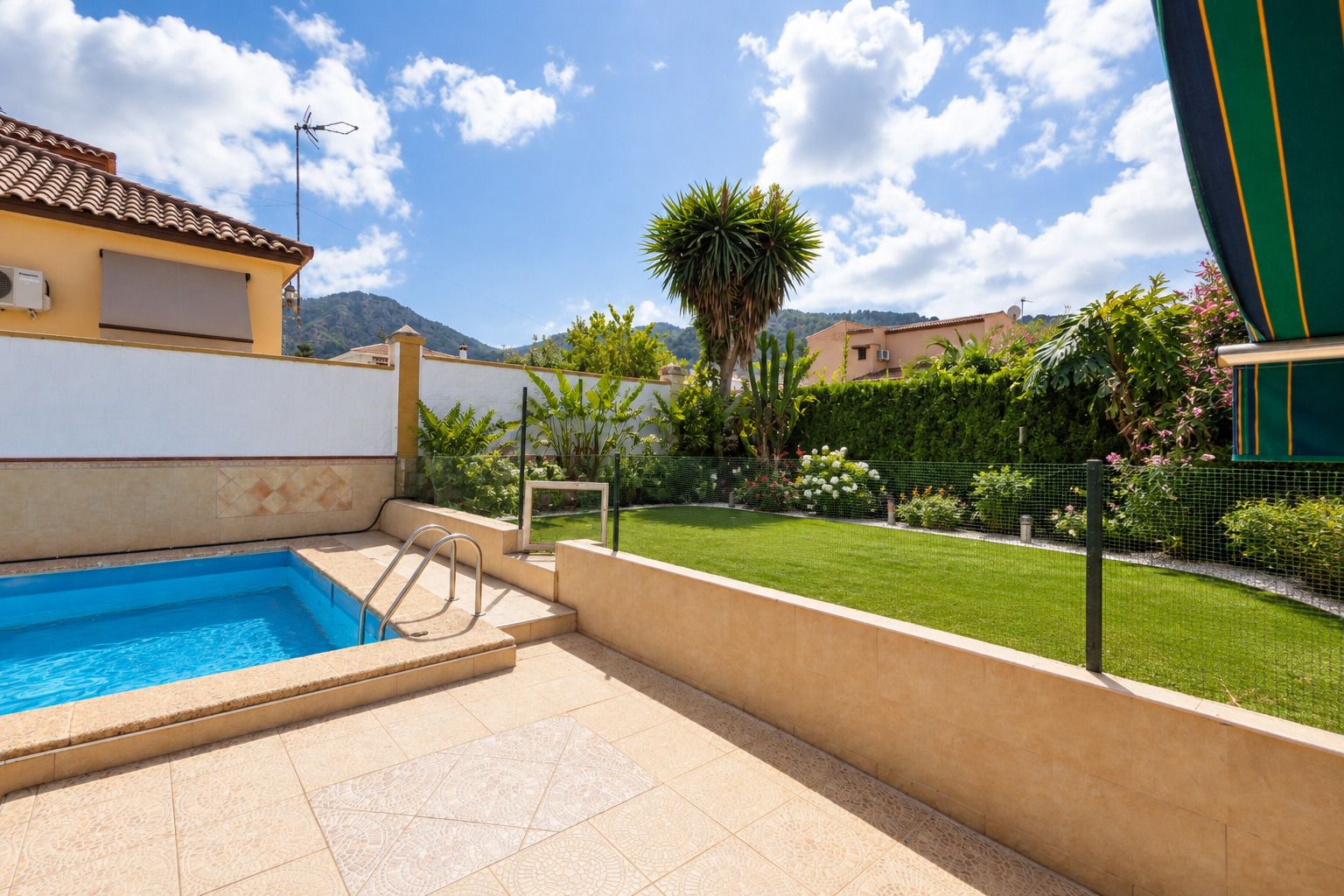 3 Bedroom Villa in Alhaurín de la Torre - Photo 18