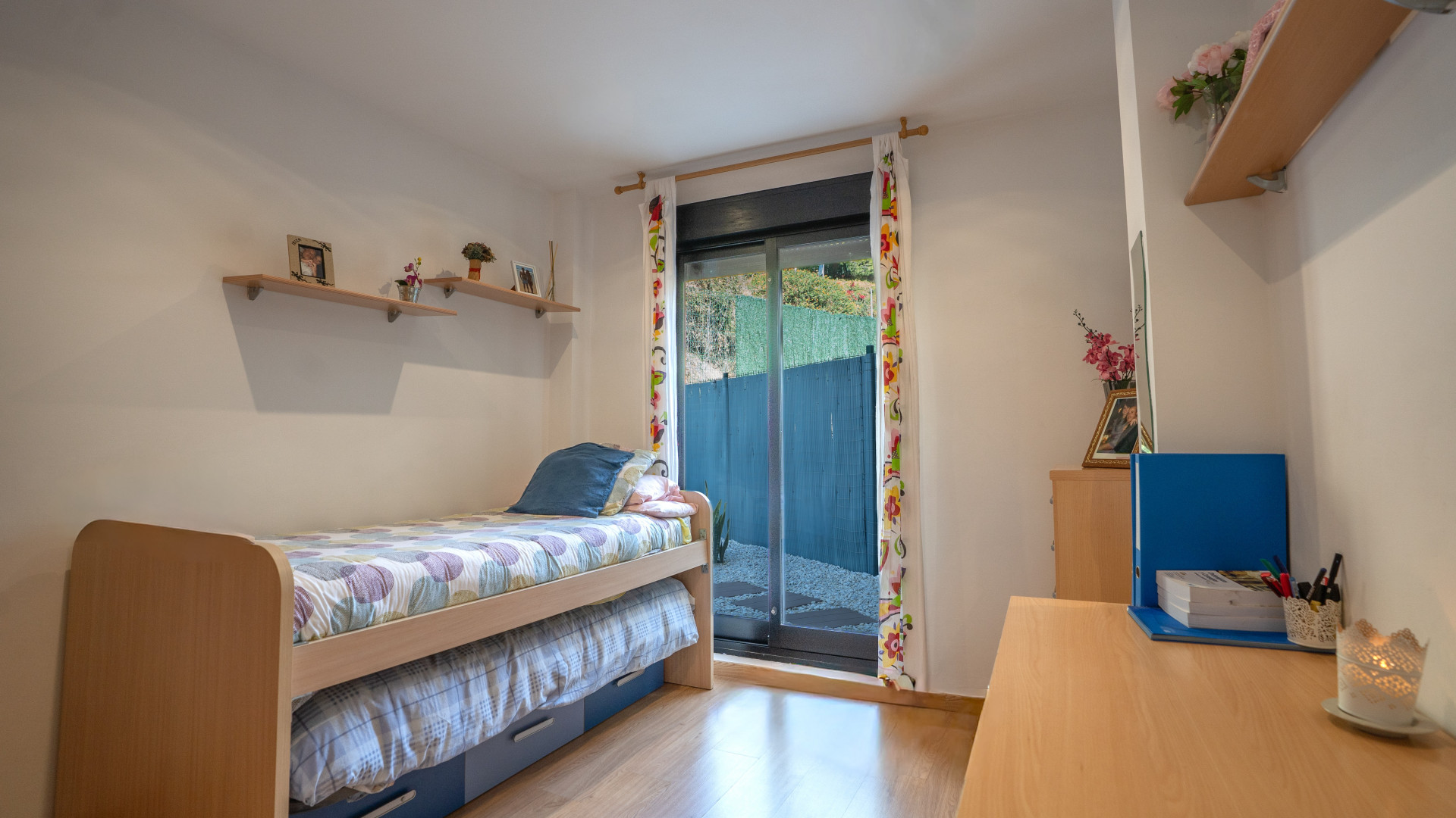3 Bedroom Apartment in Estepona - Photo 7