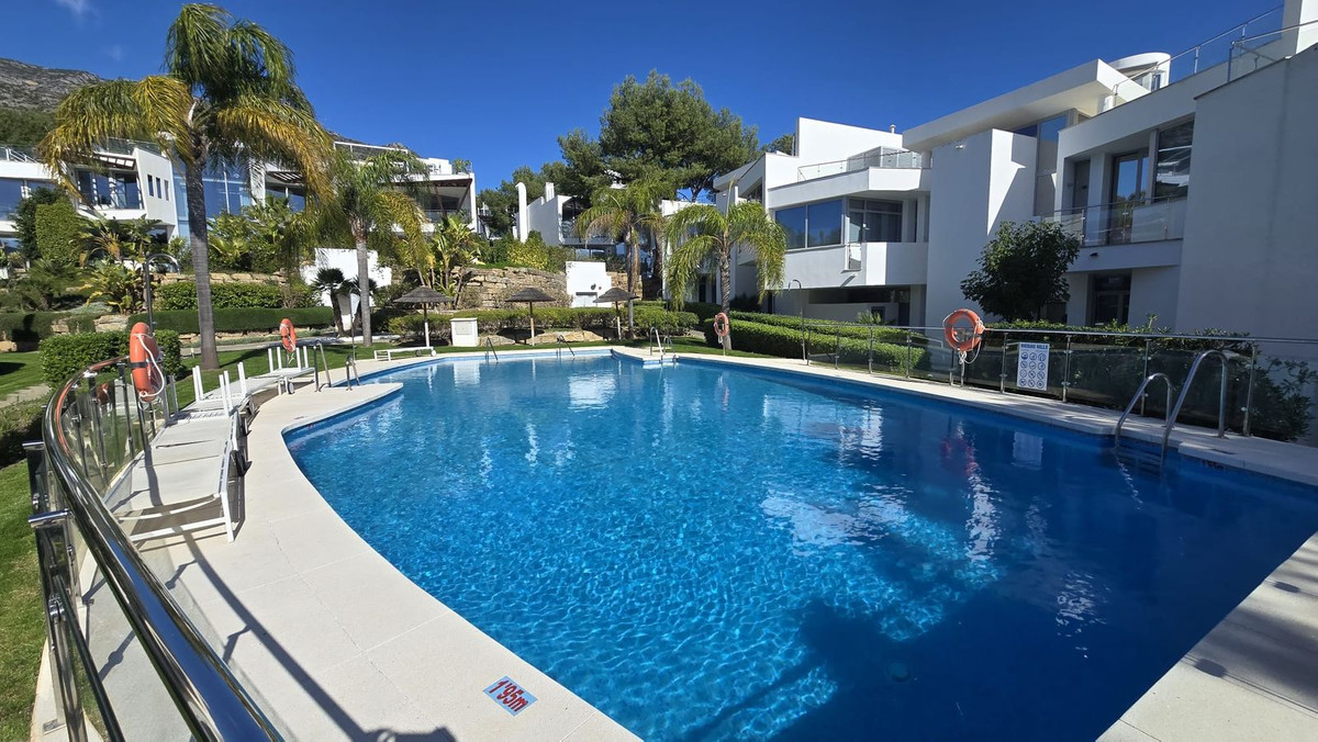 5 Bedroom Villa in Marbella - Photo 38