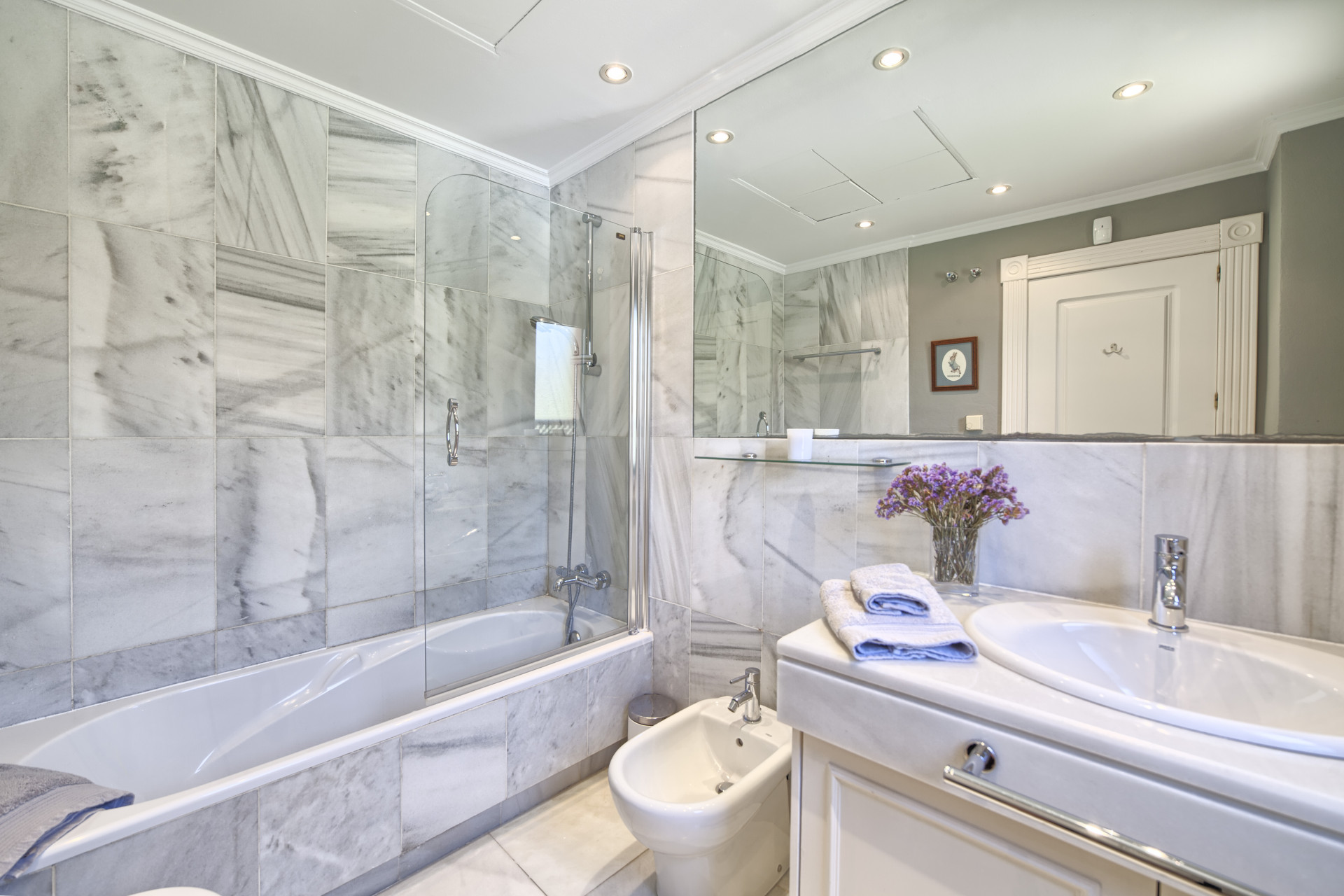 5 Bedroom Villa in Marbella - Photo 14