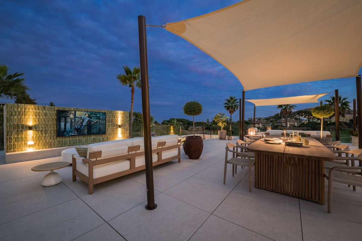 4 Bedroom Villa in Marbella - Фото 18