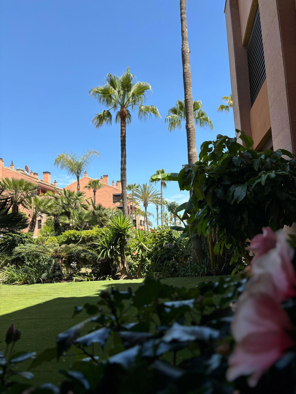 2 Bedroom Apartment in Marbella - Photo 28