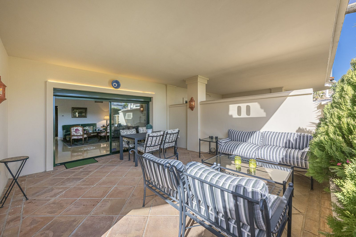 3 Bedroom Apartment in Benahavís - Foto 21