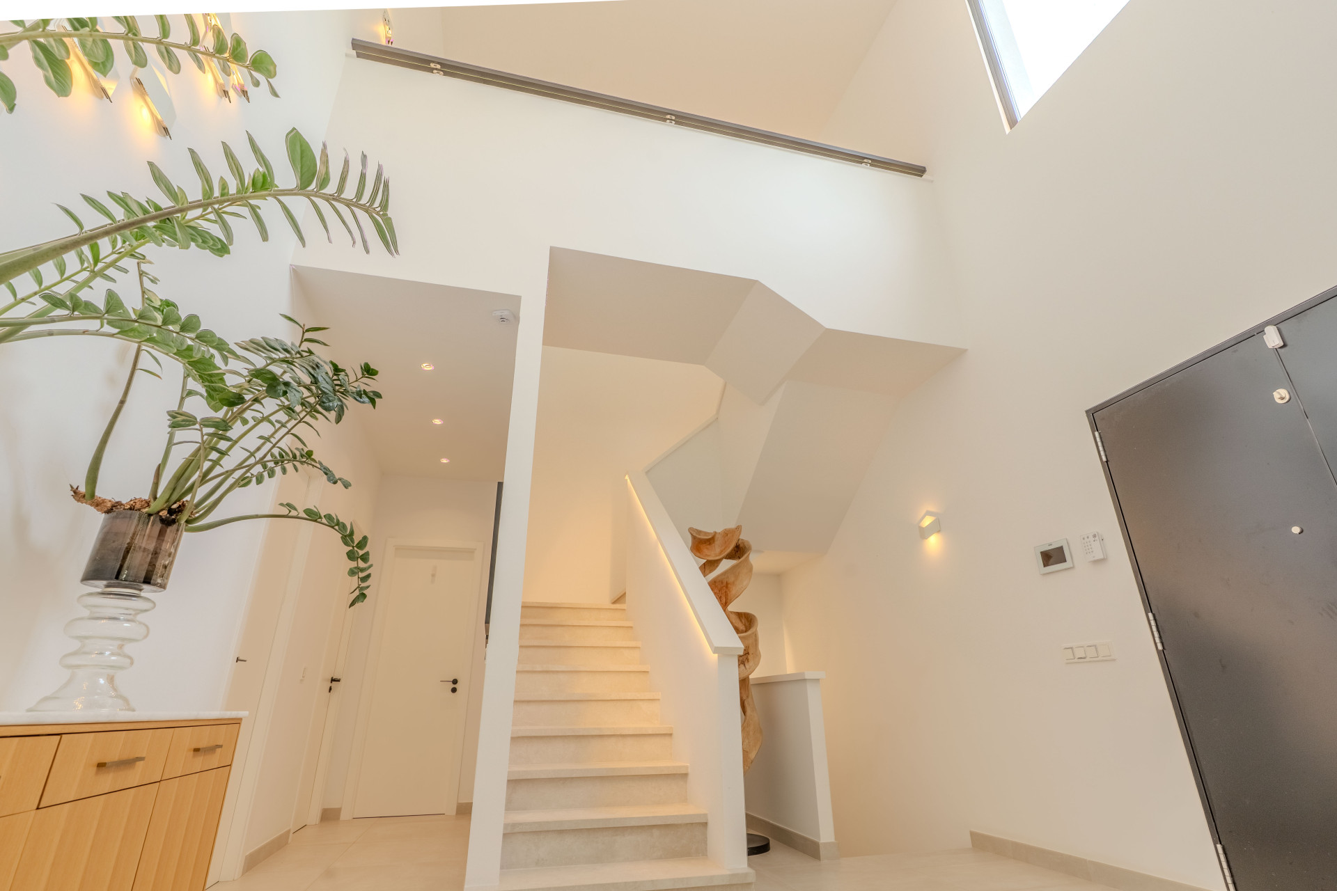 5 Bedroom Villa in Marbella - Photo 17