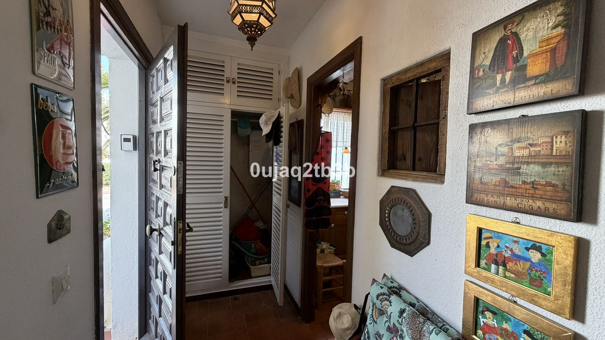 2 Bedroom Apartment in Marbella - Photo 14