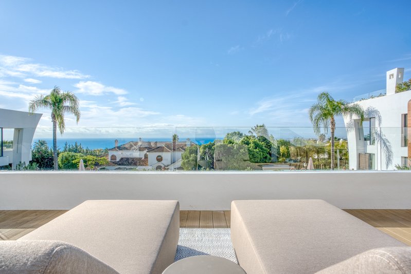 4 Bedroom Apartment in Marbella - Photo 40