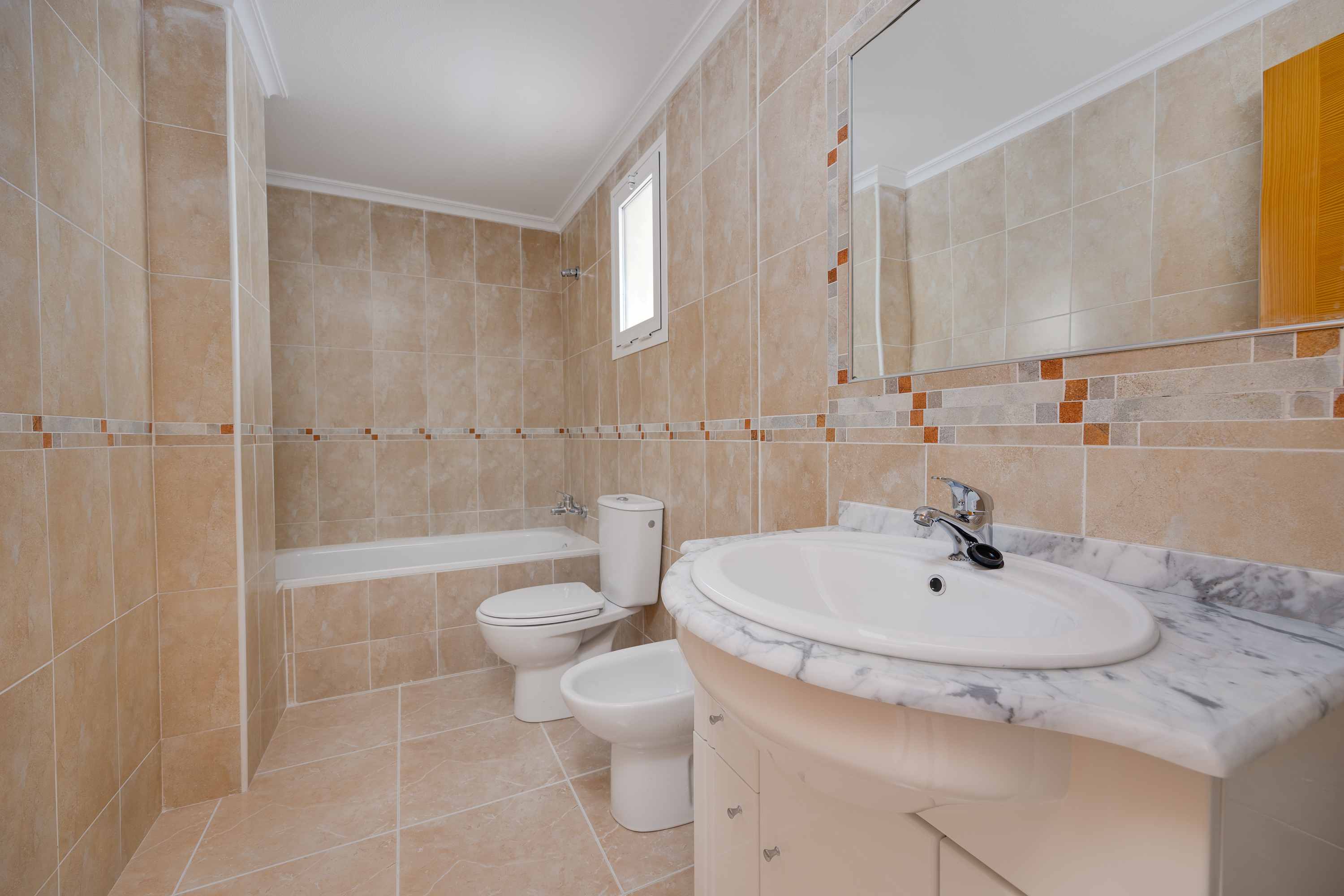 Apartamento com 2 quartos com piscina em Alicante, Espanha – Foto 27