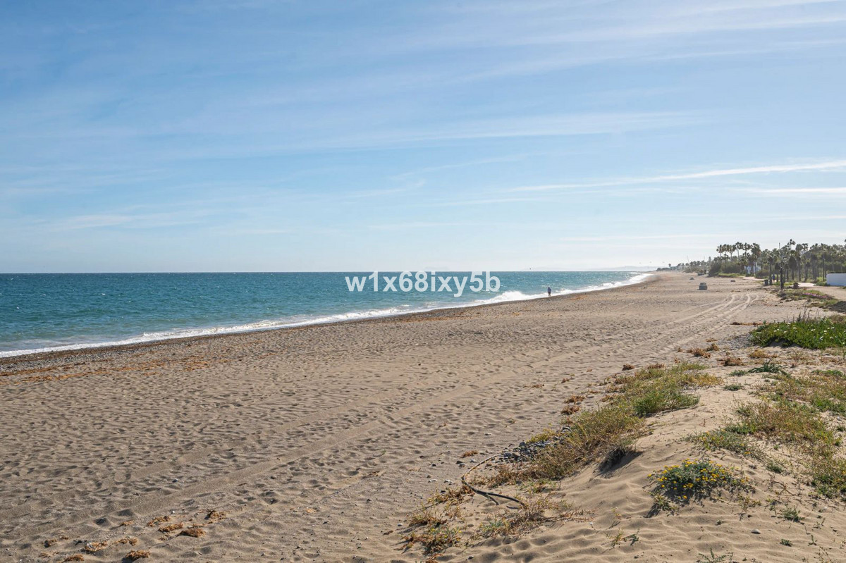 3 Bedroom Townhouse in Estepona - Фото 43