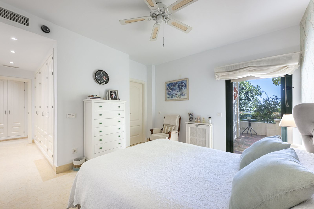 3 Bedroom Apartment in Benahavís - Foto 38