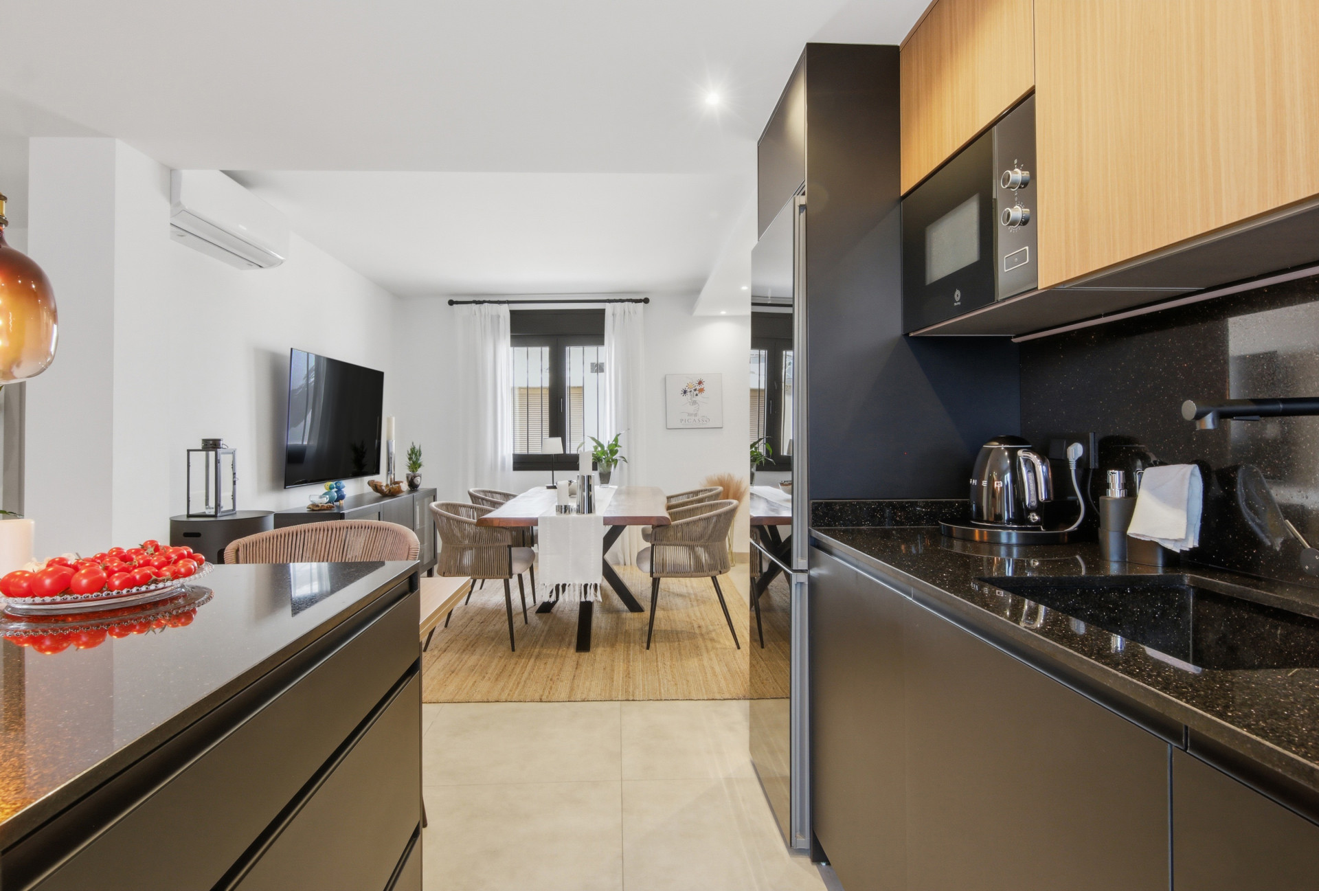 4 Bedroom Townhouse in Estepona - Photo 6