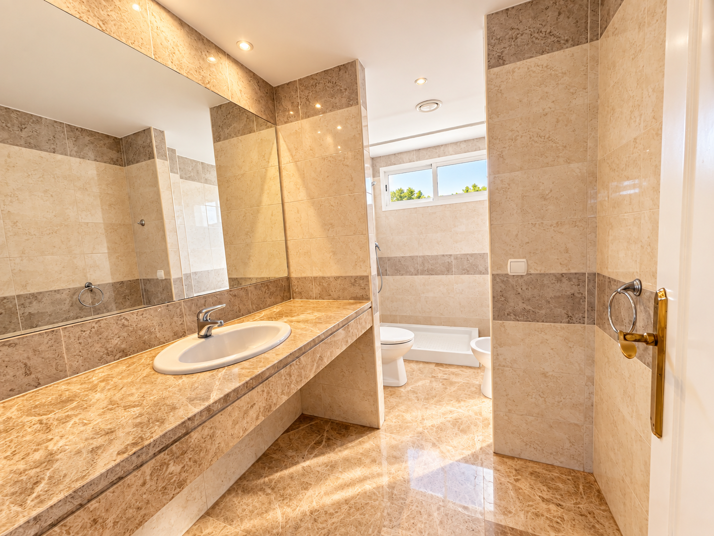 3 Bedroom Townhouse in Marbella - Photo 19