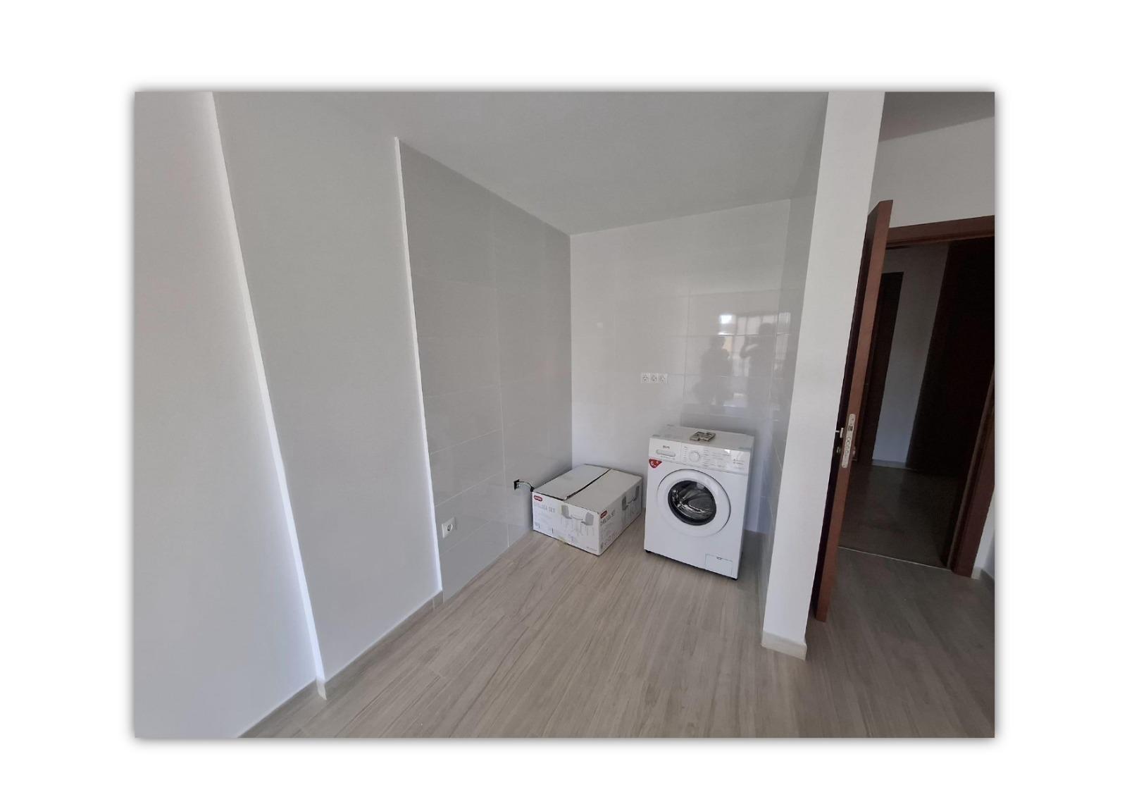 1 Bedroom Apartment in Fuengirola - Photo 6