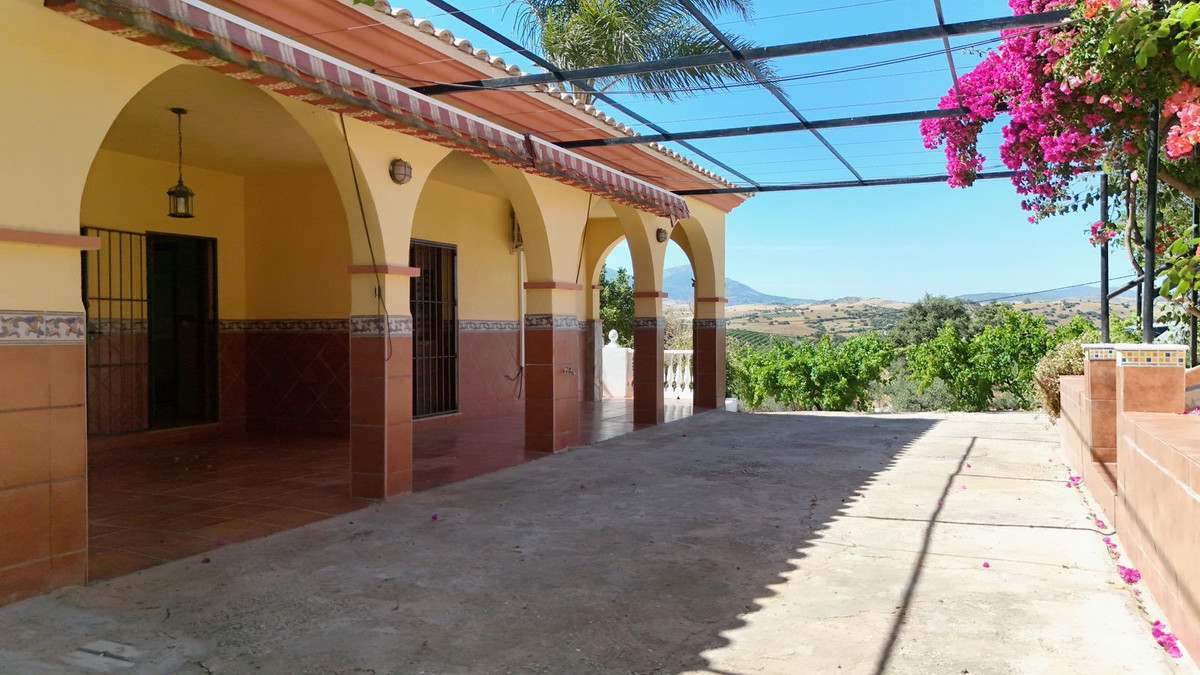 3 Bedroom Villa in Coín - Photo 10
