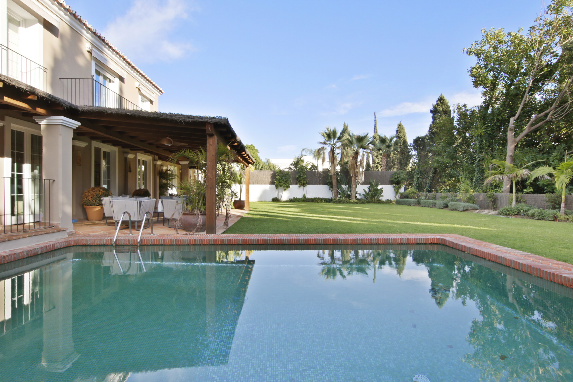 4 Bedroom Villa in Marbella - Photo 23