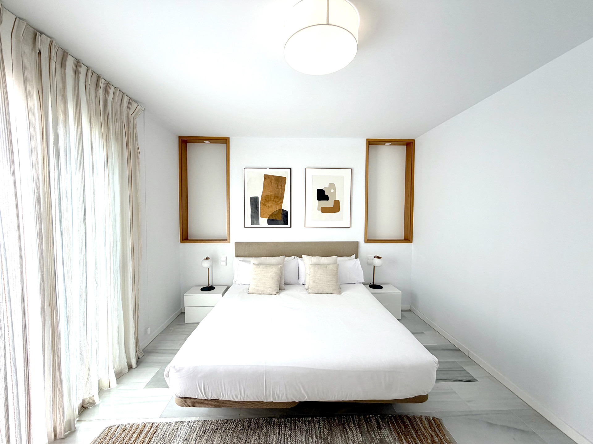 2 Bedroom Apartment in Marbella - Photo 18