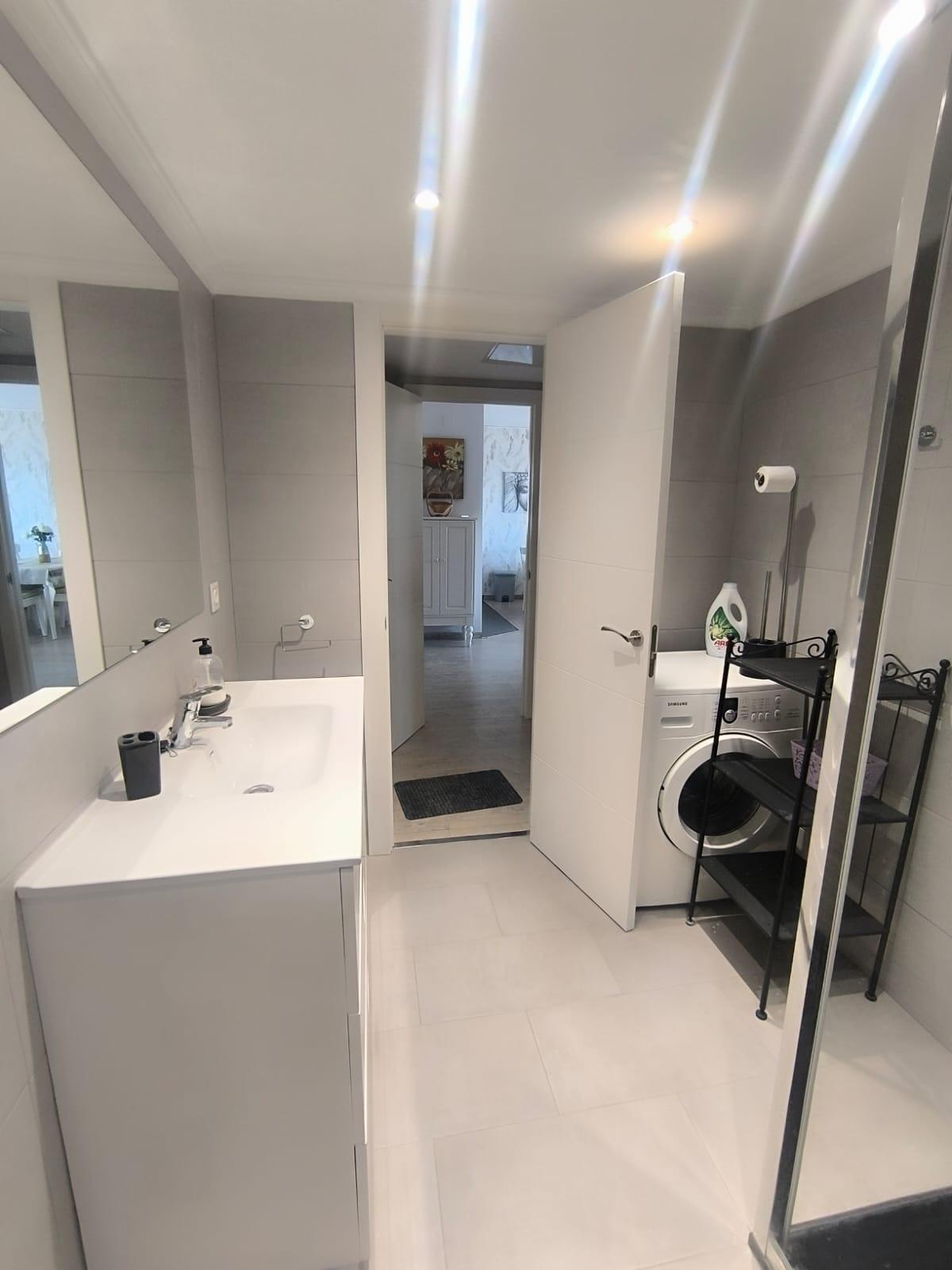 3 Bedroom Penthouse in Fuengirola - Photo 18