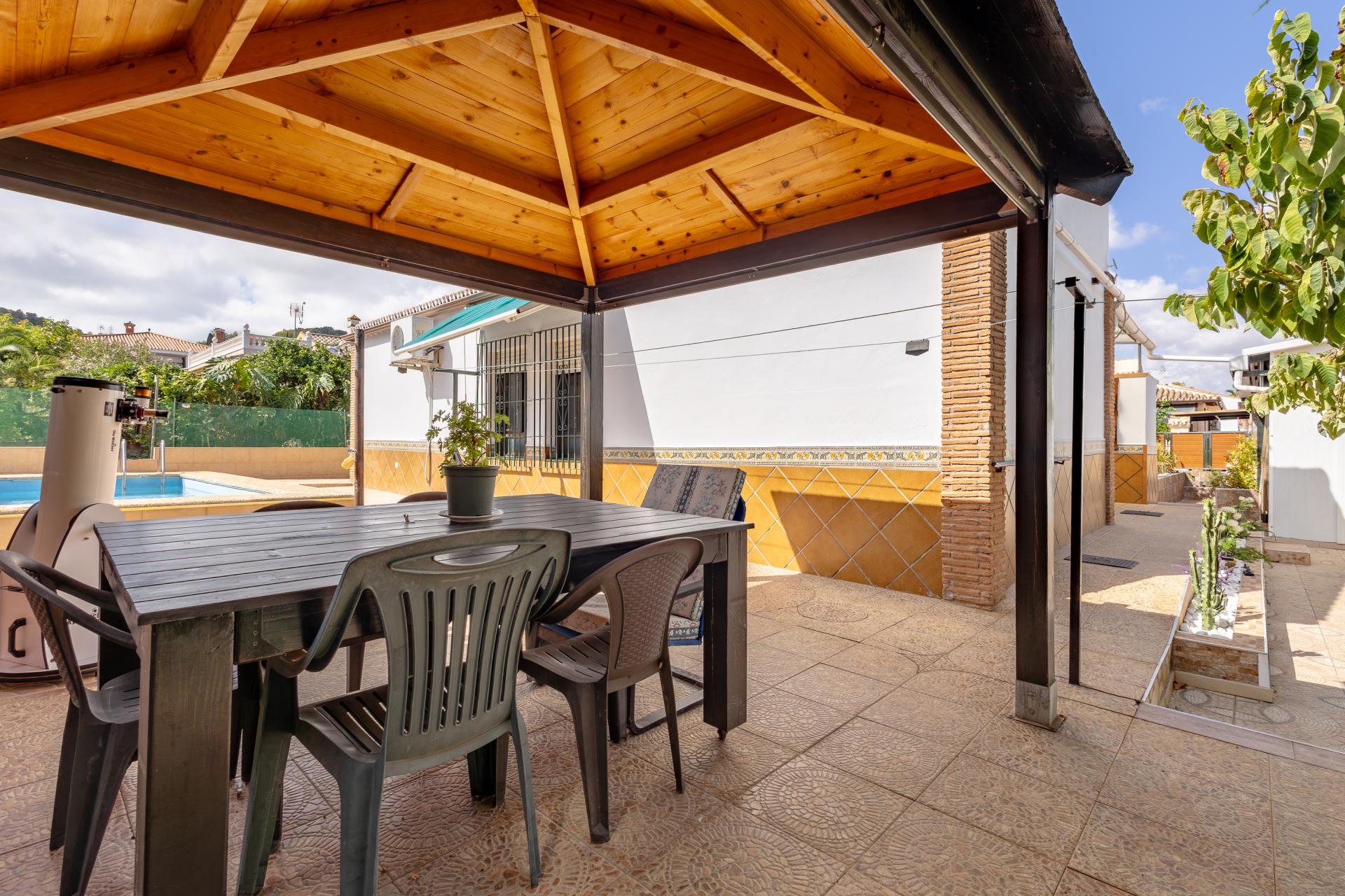 3 Bedroom Villa in Alhaurín de la Torre - Photo 25