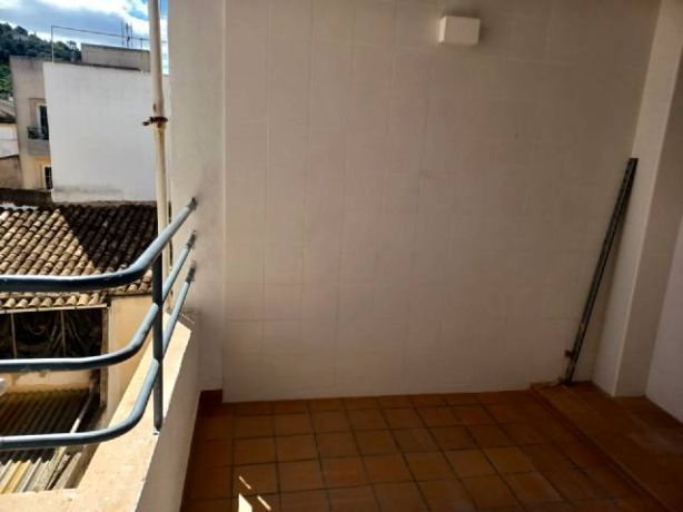 Piso de 5 dormitorios en Baleares – Foto 9