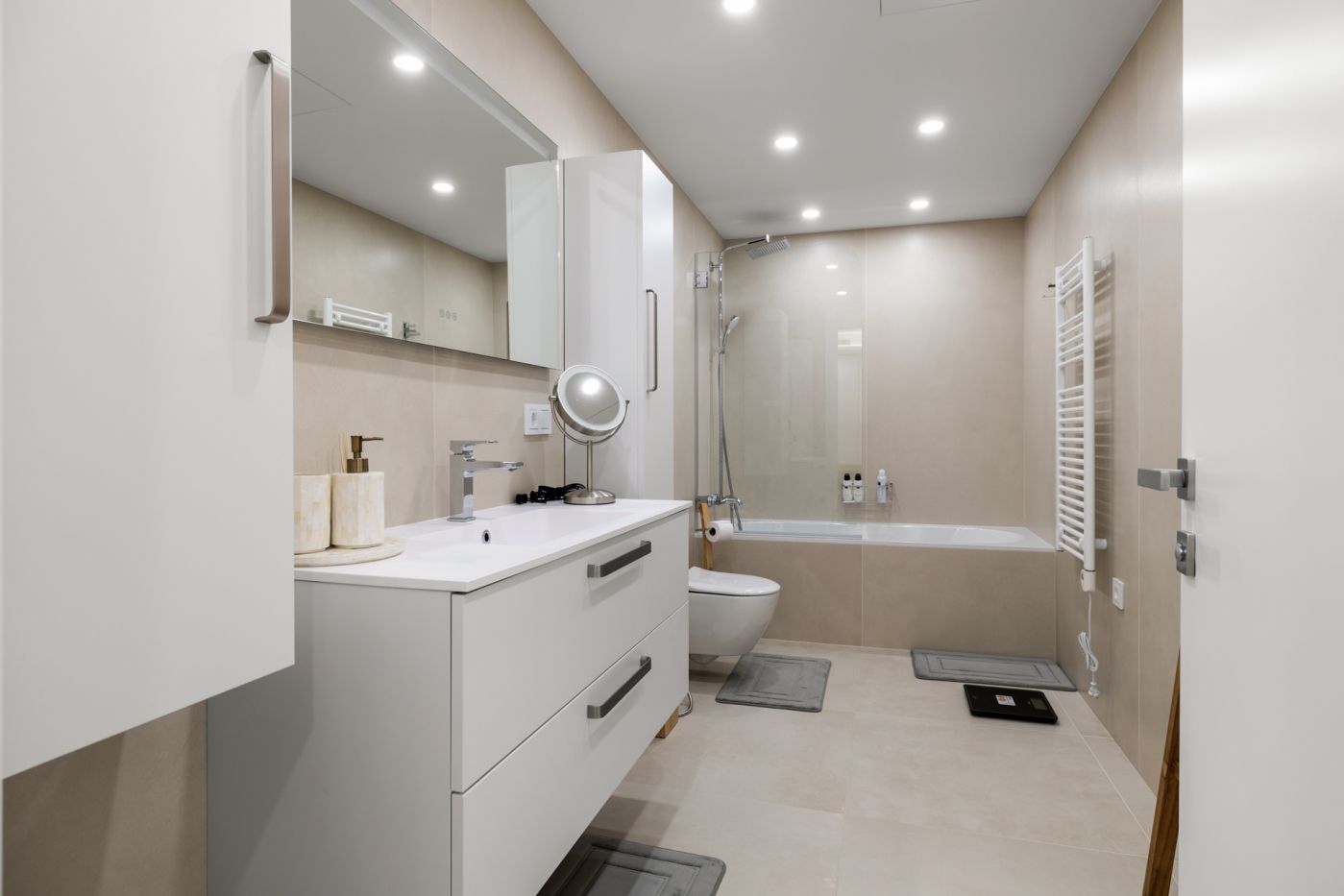 7 Bedroom Apartment in Marbella - Photo 23